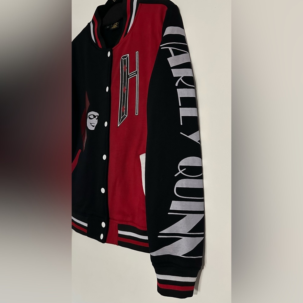 Harley Quinn Varsity Jacket NWOT Large - Picture 8 of 13